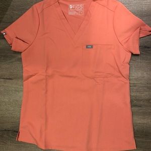 Figs Catarina scrub top